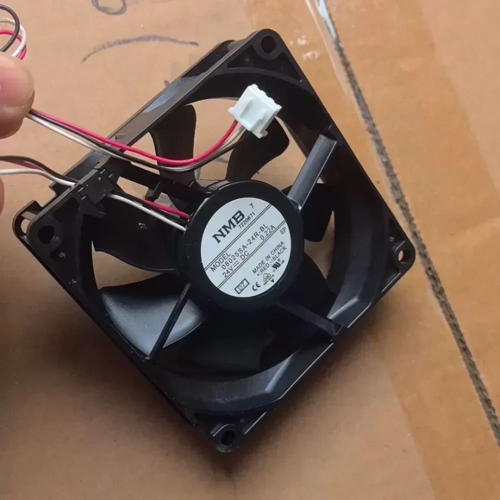 08025SA-24R-BL NMB fan 24V 08025SA-24R-BL NMB fan 24V