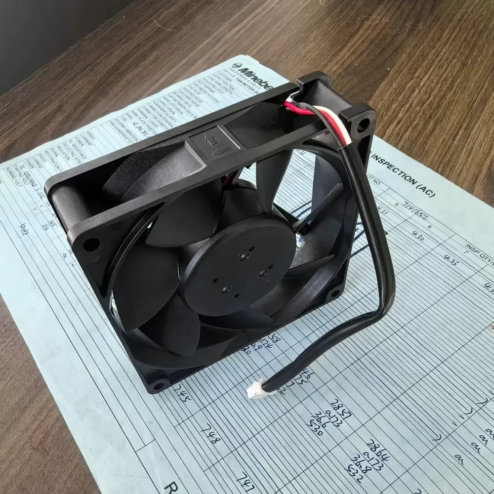 09225VE-24P-BL NMB 24V fan 09225VE-24P-BL NMB 24V fan