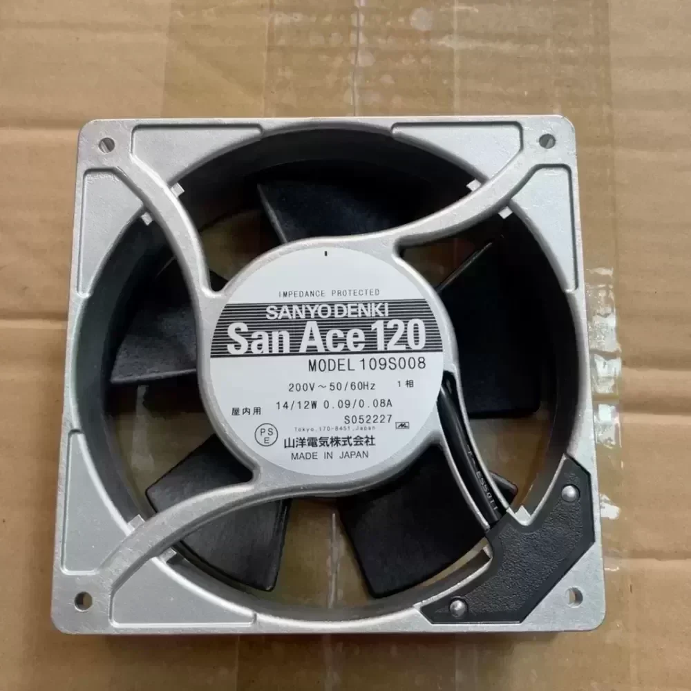 109S008 Sanyo SanAce120 fan