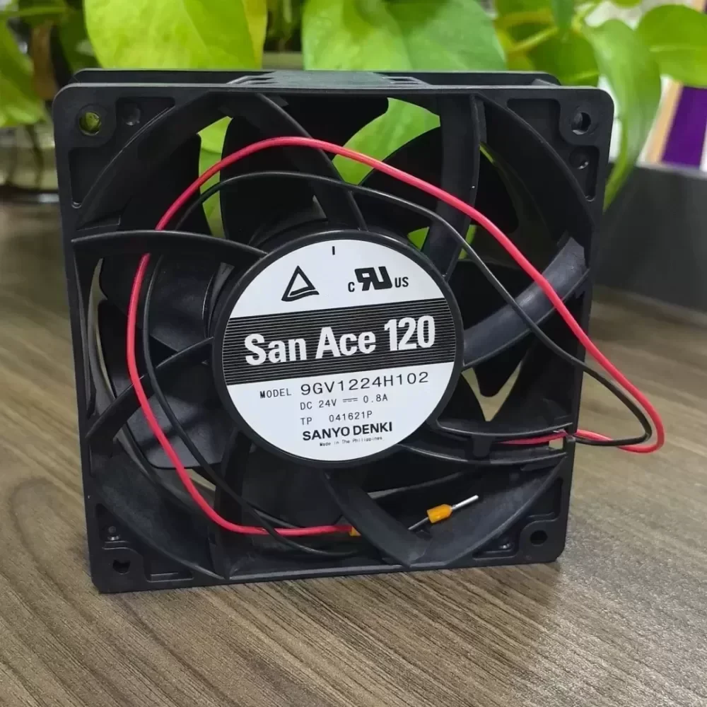 9GV1224H102 Sanyo SanAce120 24V 0.8A fan 9GV1224H102 Sanyo SanAce120 24V 0.8A fan