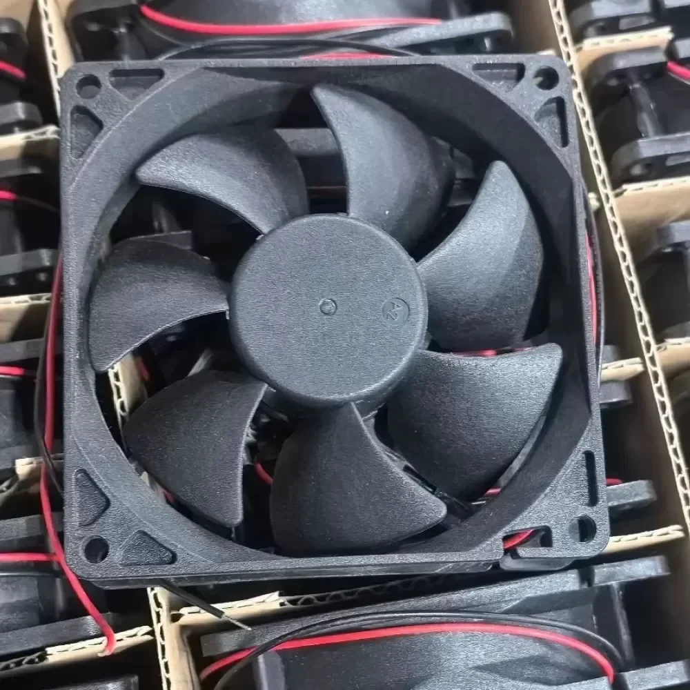 AD0912MS-A70GL ADDA DC brushless fan AD0912MS-A70GL ADDA DC brushless fan