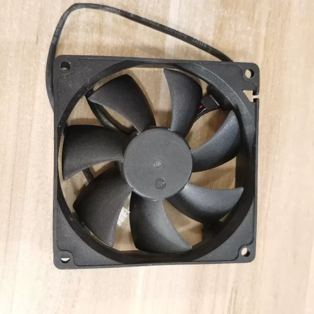 AD0924VB-A73GP New ADDA 24V fan AD0924VB-A73GP New ADDA 24V fan