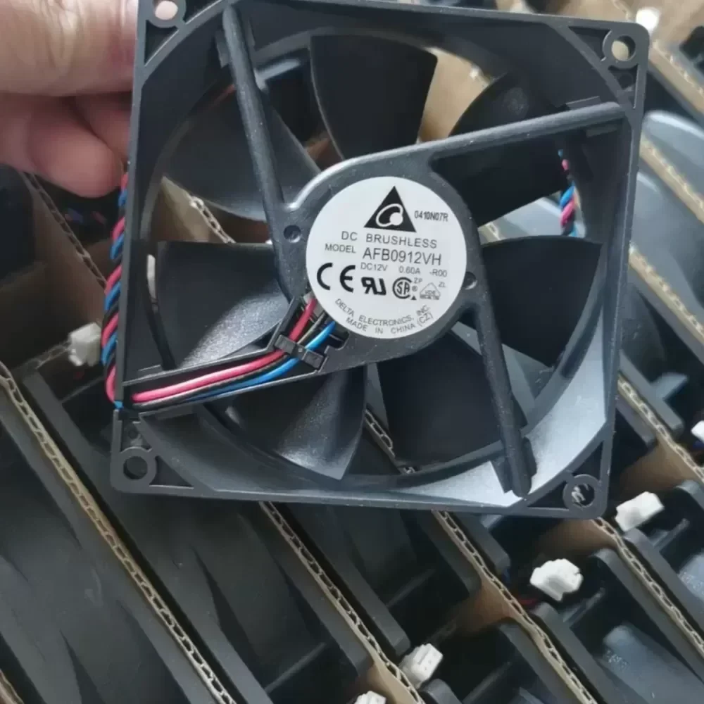 AFB0912VH-R00 Delta 9225/12V fan