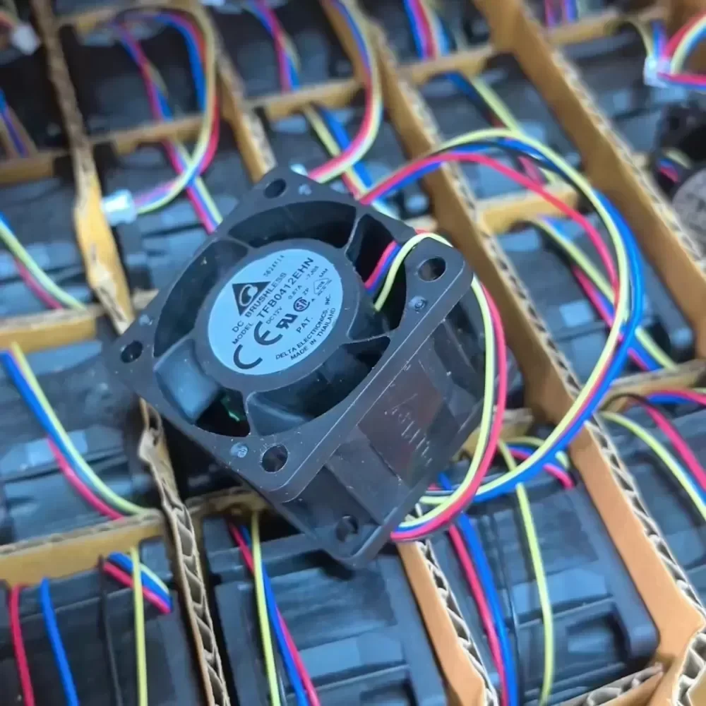 Delta TFB0412EHN 4028 12V 0.87A fan Delta TFB0412EHN 4028 12V 0.87A fan