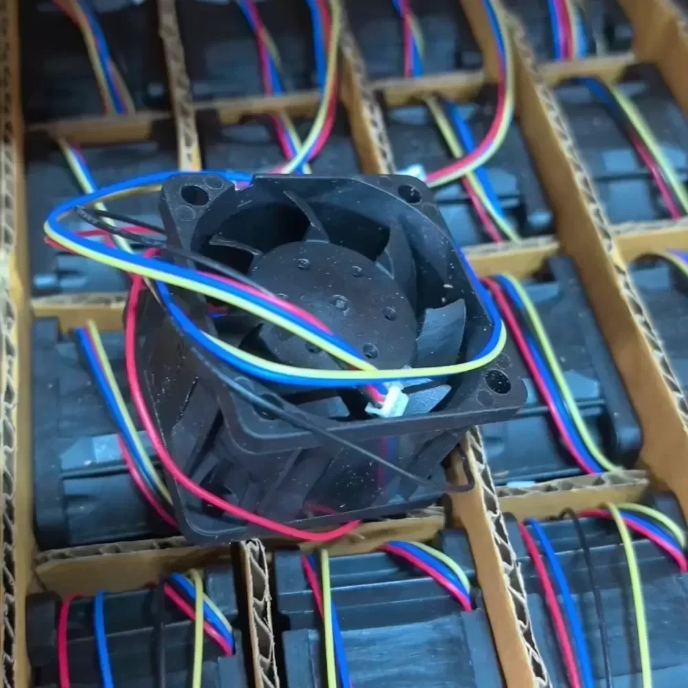 Delta TFB0412EHN 4028 12V 0.87A fan Delta TFB0412EHN 4028 12V 0.87A fan