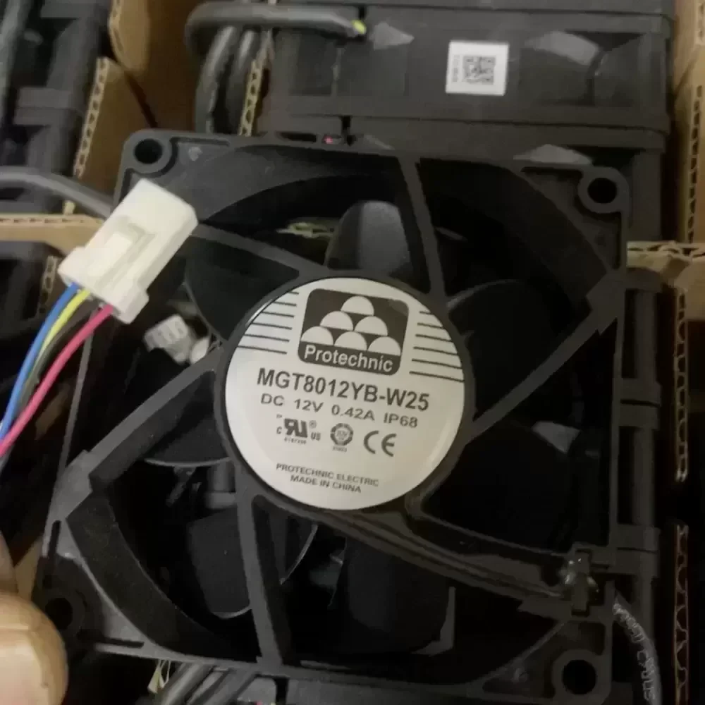 MGT8012YB-W25 Protechnic 12V IP68 fan