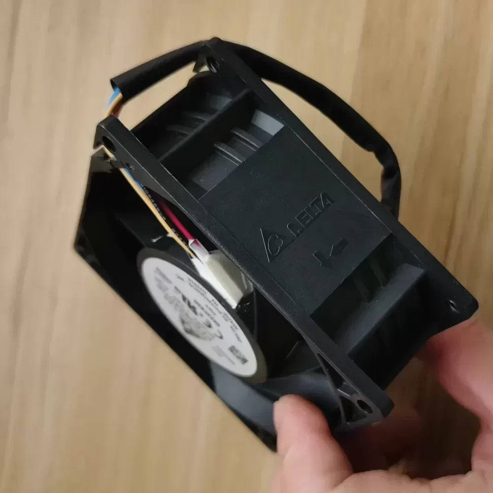 New Delta PFB0924DHE 9238/24V waterproof wind New Delta PFB0924DHE 9238/24V waterproof wind