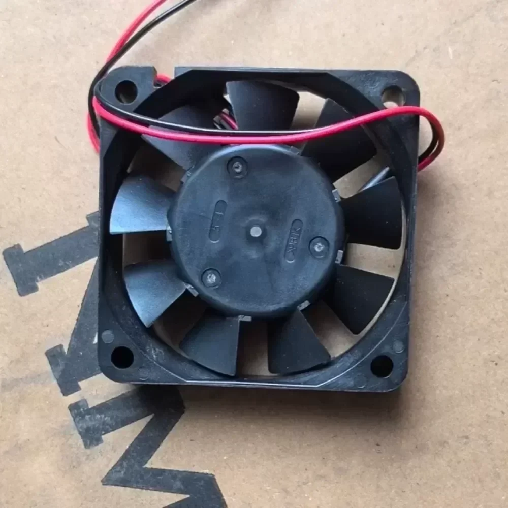 NMB original 2406KL-05W-B50 fan 24V 0.13A NMB original 2406KL-05W-B50 fan 24V 0.13A