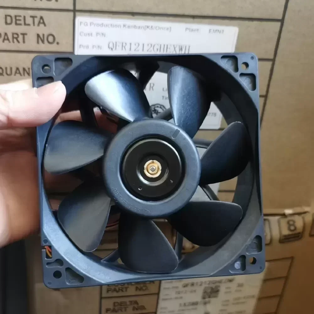 QFR1212GHE Delta 12038/12V PWM fan QFR1212GHE Delta 12038/12V PWM fan
