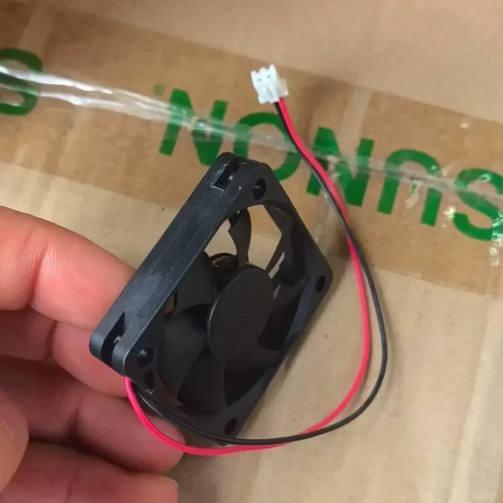 SUNON MF50100V1-1000C-A99 fan SUNON MF50100V1-1000C-A99 fan