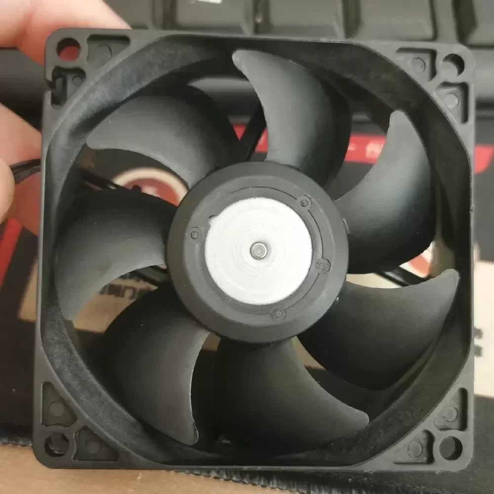 T80T12MS14A7-57 New Nidec 8025 T80T12MS14A7-57 New Nidec 8025