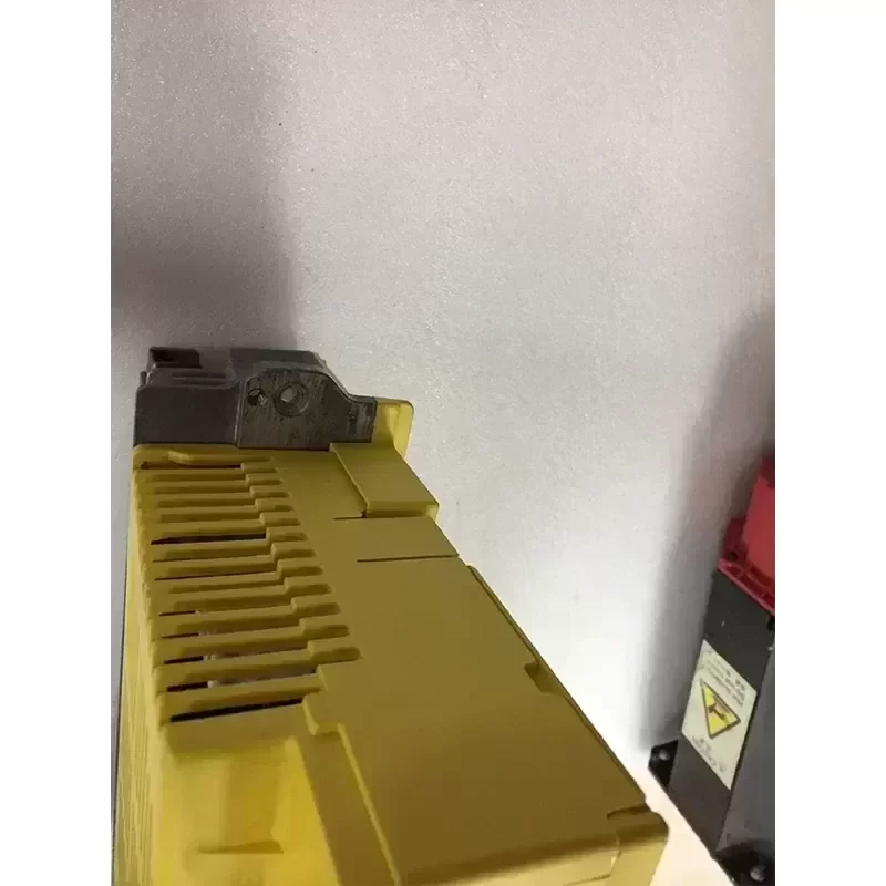 A06B-6090-H006 FANUC CNC Servo Drive A06B-6090-H006 FANUC CNC Servo Drive