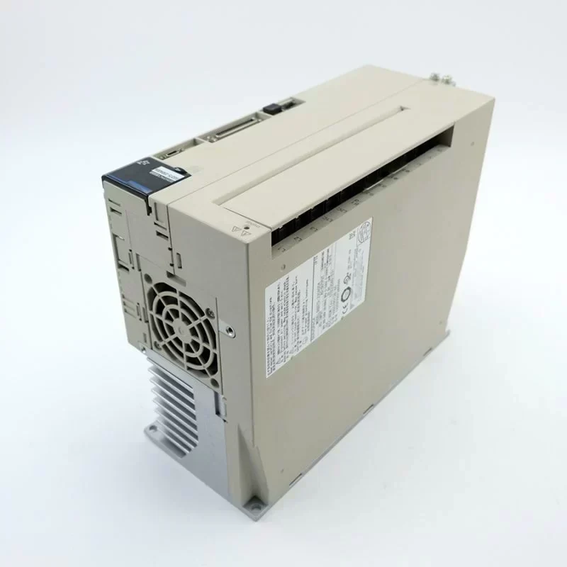 AC Servo Motor SGD7S-330A00A Input Power Supply by Yaskawa AC Servo Motor SGD7S-330A00A Input Power Supply by Yaskawa