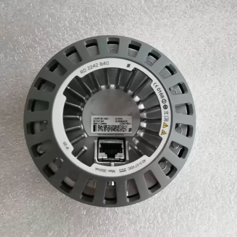 ERICSSON RD 2242 B40 KRY 901 348/1 PRU Antenna