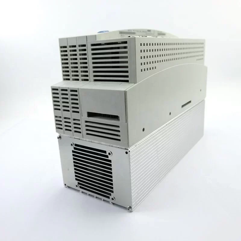 Lenze 9300 Series Servo Inverter 55kw EVS9331-ES Servo Drive EVS9331ES Lenze 9300 Series Servo Inverter 55kw EVS9331-ES Servo Drive EVS9331ES