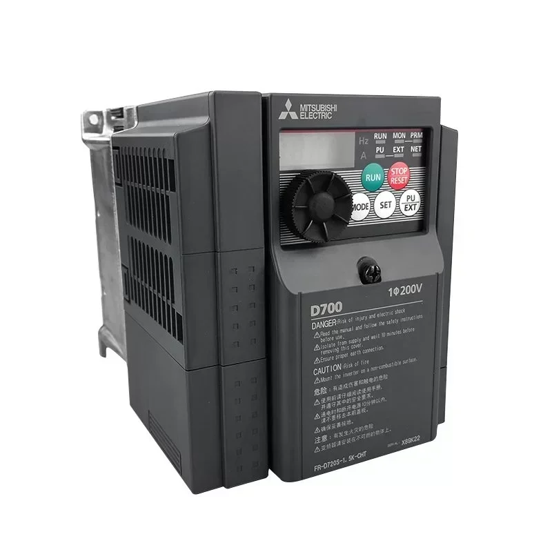Mitsubishi D700 Series 400V 3-phase AC 3.7KW VFD Inverter Mitsubishi D700 Series 400V 3-phase AC 3.7KW VFD Inverter