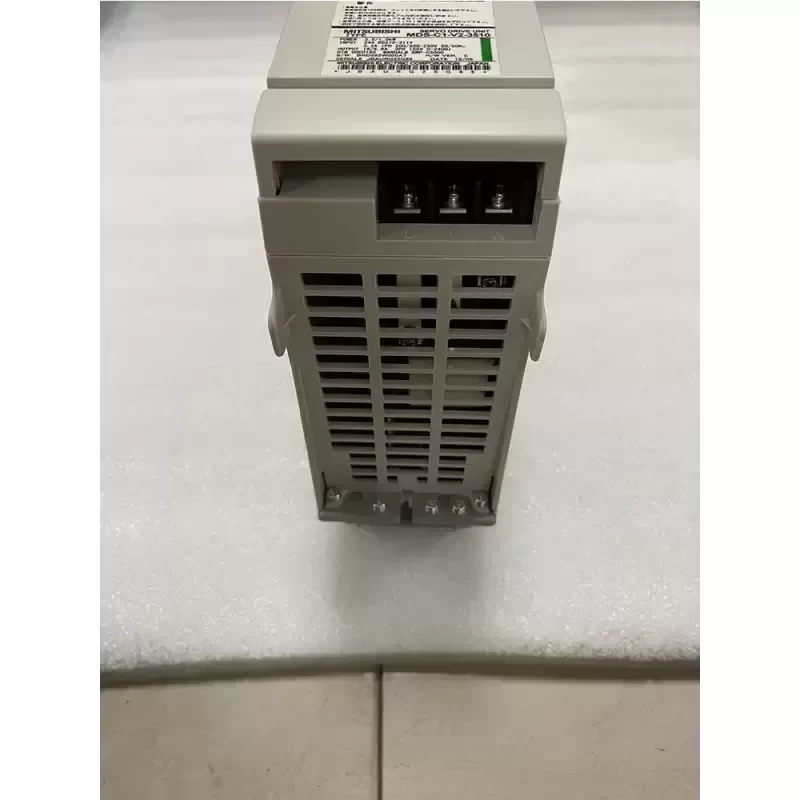 Mitsubishi MDS-C1-V2-3510 Servo Drive Unit Mitsubishi MDS-C1-V2-3510 Servo Drive Unit