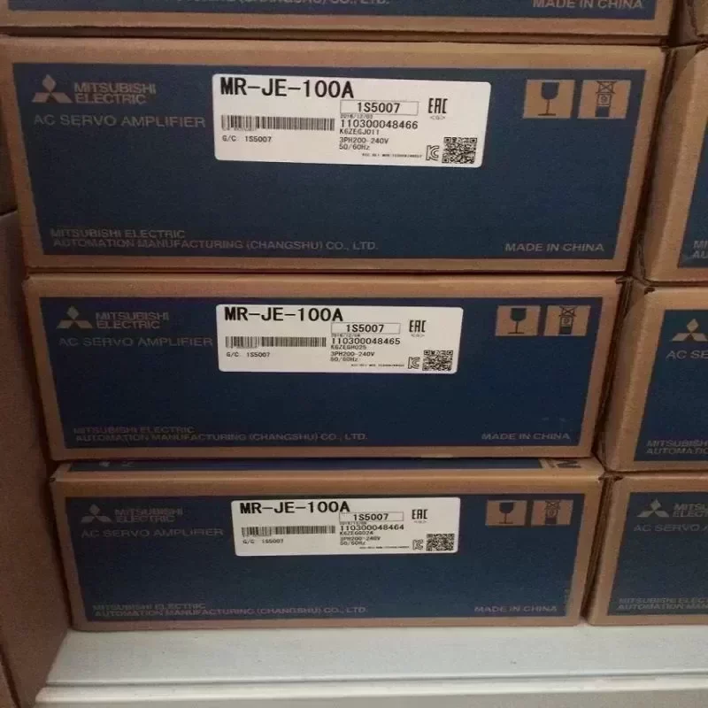 Mitsubishi MR-JE-100A Servo Driver High Performance Servo Motor Driver Mitsubishi MR-JE-100A Servo Driver High Performance Servo Motor Driver