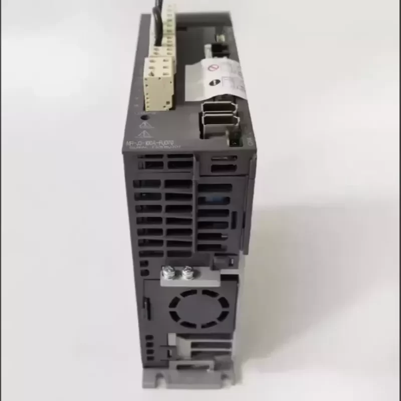 MR-J3-100A-RJ070 PLC Dedicated Logic Programmable Controller MR-J3-100A-RJ070 PLC Dedicated Logic Programmable Controller