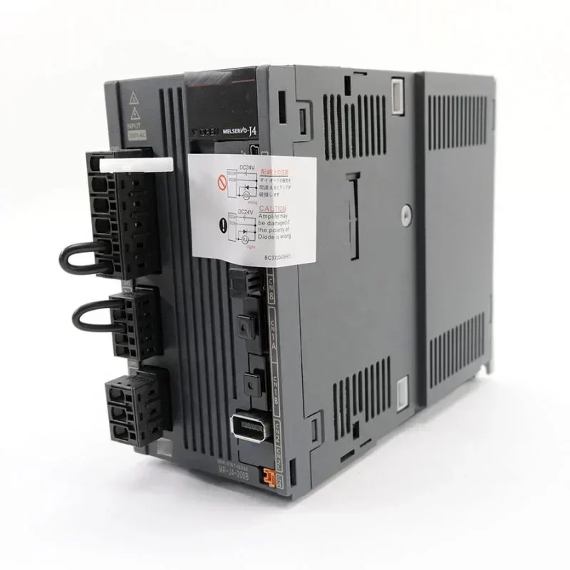 MRJ4200B MITSUBISHI Servo MR-J4-200B Servo Drive MRJ4200B MITSUBISHI Servo MR-J4-200B Servo Drive