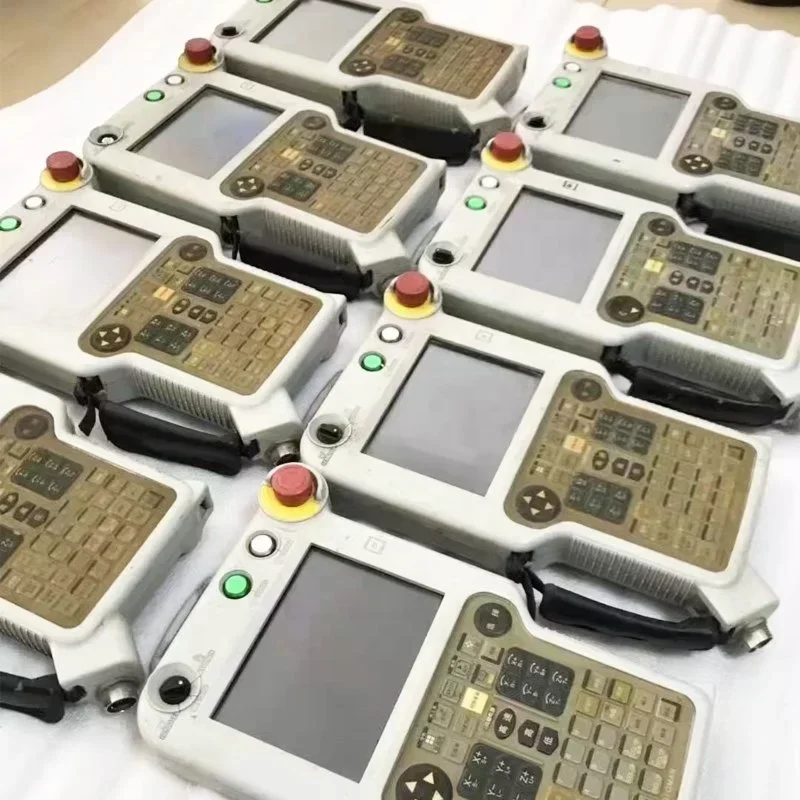 Robot Controller Fanuc Teach Pendant A05B-2518-C204 Teach Pendant Robot Controller Fanuc Teach Pendant A05B-2518-C204 Teach Pendant