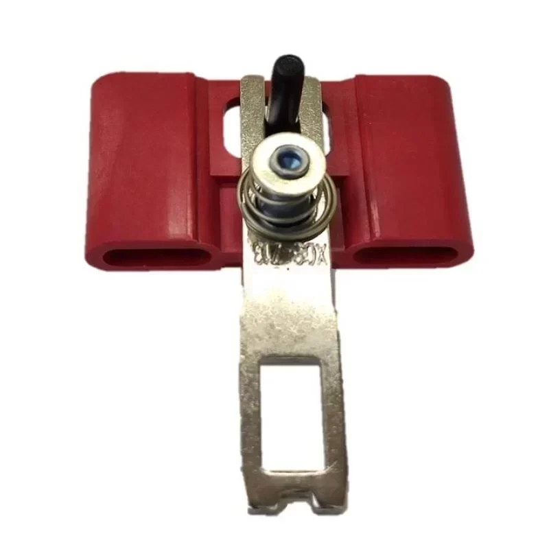 Schneider Pivoting Actuator XCSZ13 Plastic Guard Mounting Safety Switch Schneider Pivoting Actuator XCSZ13 Plastic Guard Mounting Safety Switch