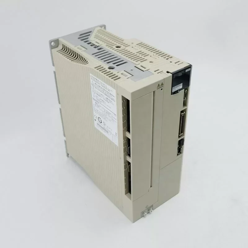 SGDV-330A01A002000 Servo Drive Unit Yaskawa Sgdv-330a01a SGDV-330A01A002000 Servo Drive Unit Yaskawa Sgdv-330a01a