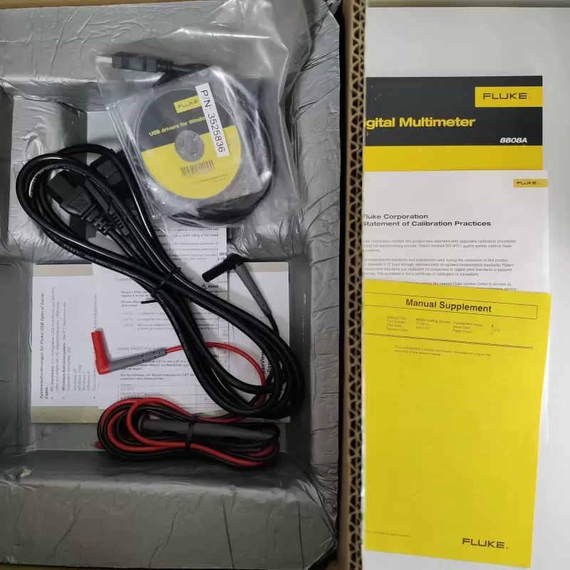 Fluke 8808A Digital Precision Multimeter Fluke 8808A Digital Precision Multimeter